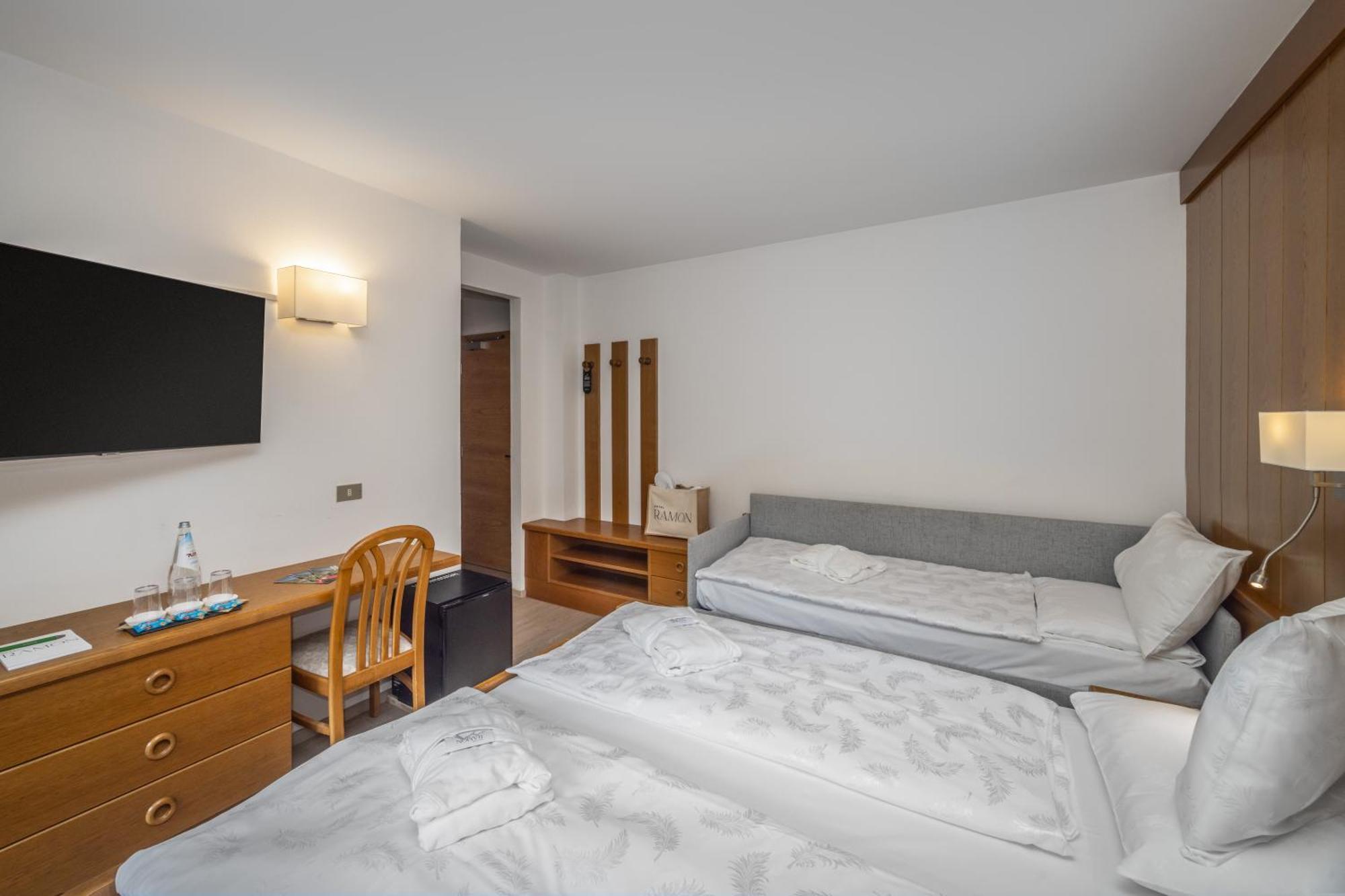 Hotel Ramon Campitello di Fassa Luaran gambar